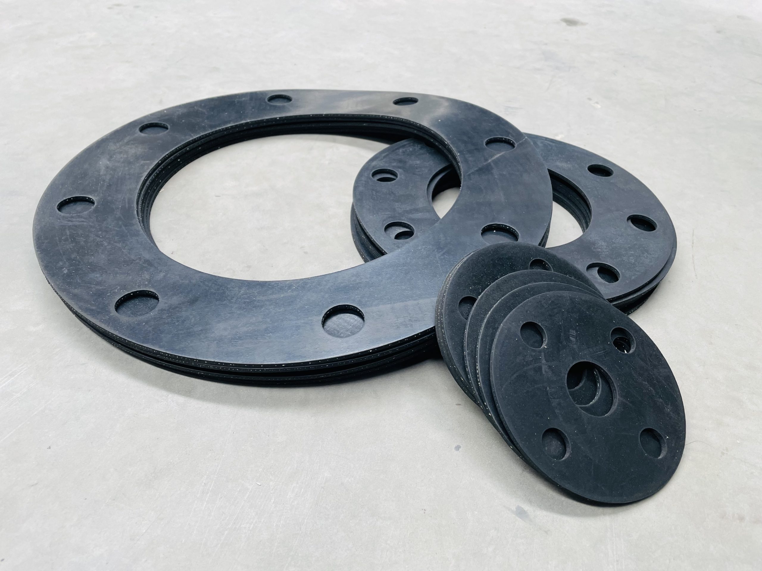 Flanges & Gaskets